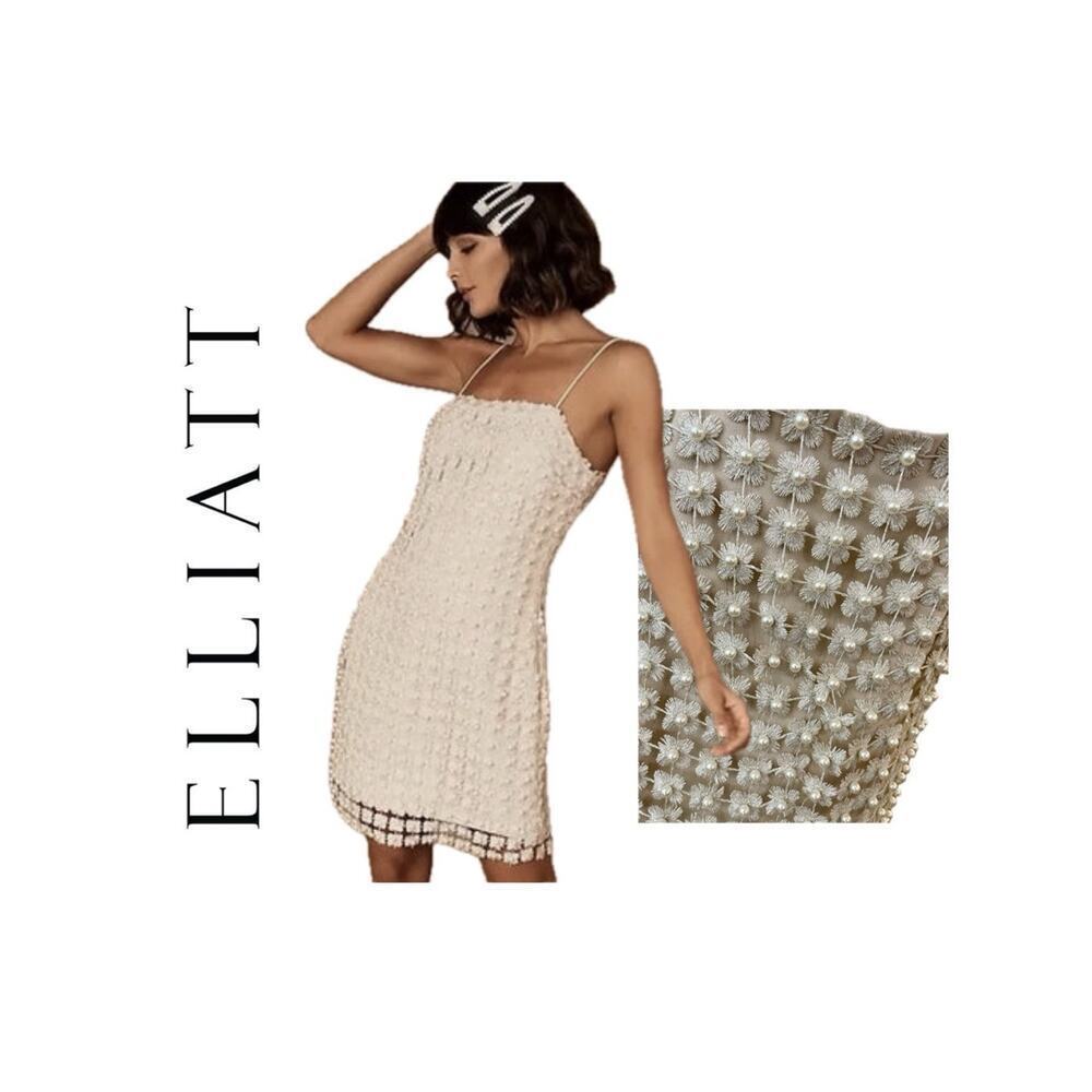 ELLIATT MINI DRESS COCKTAIL ROSAY PEARLS Sz L EMBROIDERY LUXURY FAIRY TAIL CORE